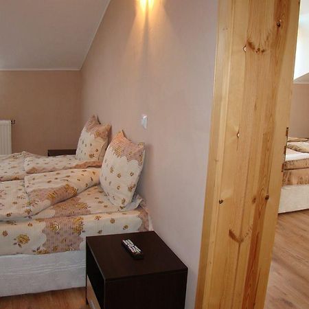 Yana Guest House Dobrinishte Exterior foto